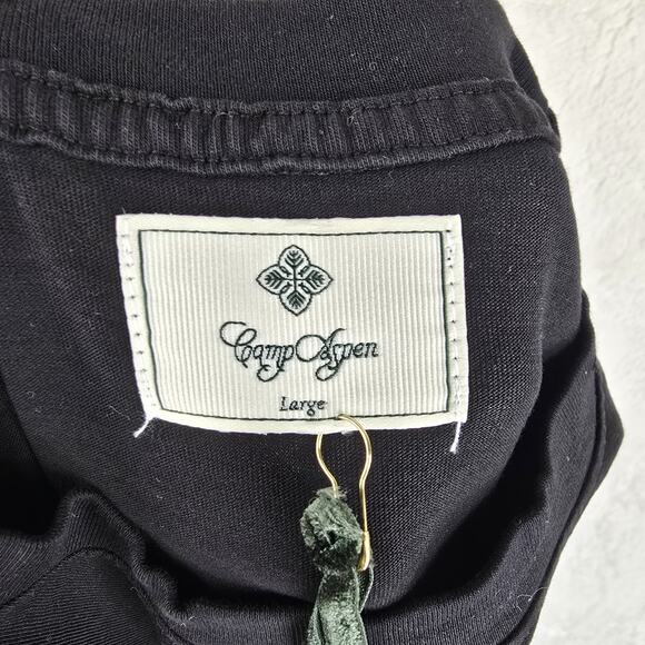 Camp Aspen Snow Leaf T- Shirt Mens Size Large Black NWT Streetwear - Picture 8 of 8